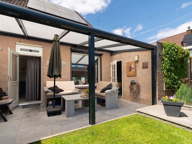 Molenveldstraat 16, Baarlo Lb
