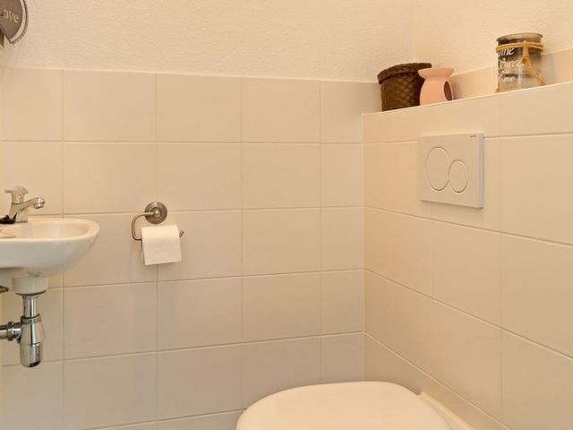 Vijfhagen , Breda