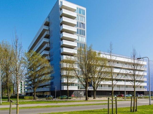 Vijfhagen , Breda