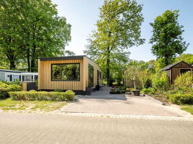 Wittebergweg 18C10, Nutter