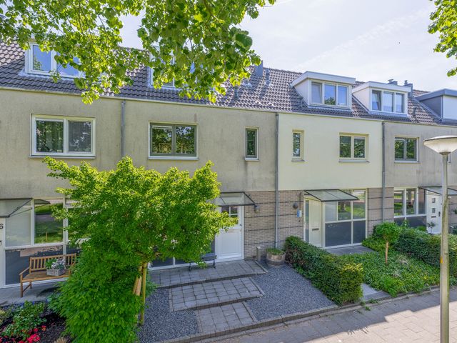 Mina Druckerhoeve 8, Waddinxveen
