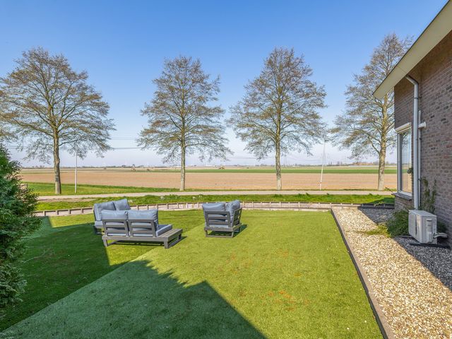 Tweemanspolder 25, Zevenhuizen