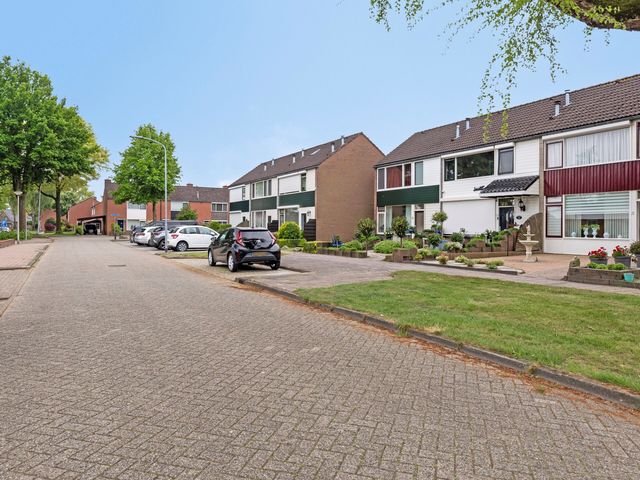 Rietdekkershof 14, Nieuw-Dordrecht