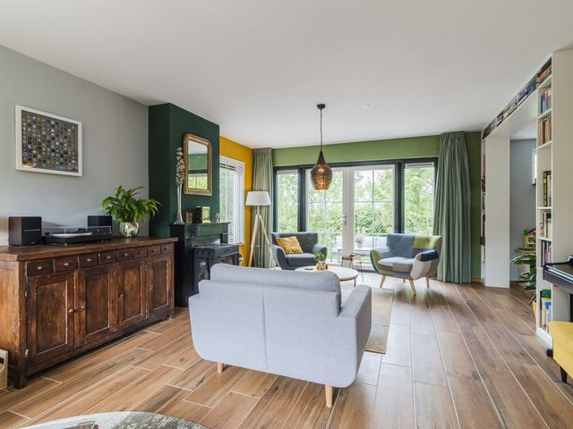 't Woudt 13, Schipluiden