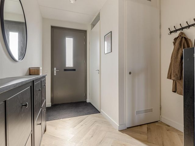 Koriander 74, Lelystad