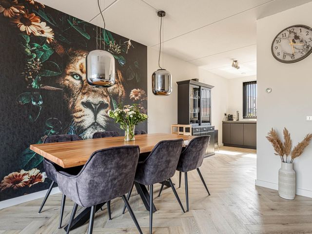 Koriander 74, Lelystad