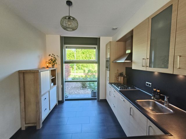 Elzenseloop 8, Heesch