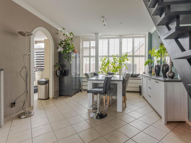Steenhoeck 33, Heenvliet