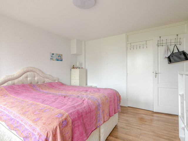 Steenhoeck 33, Heenvliet