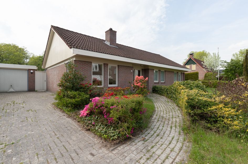 Voeghouten 4
