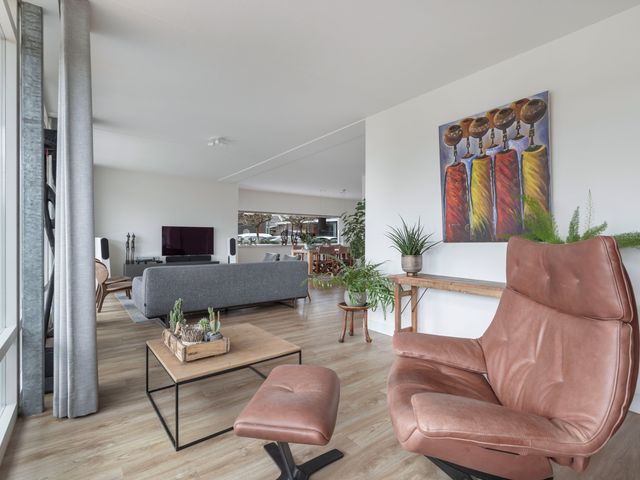 Swalp 9, Lemmer
