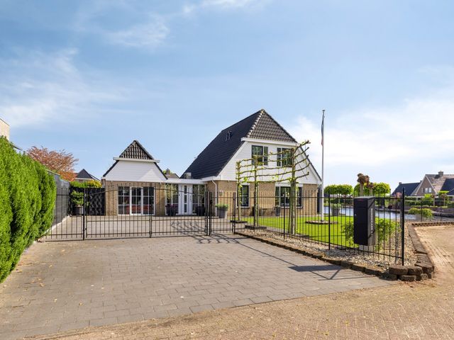 Rundekade 11, Ter Apel