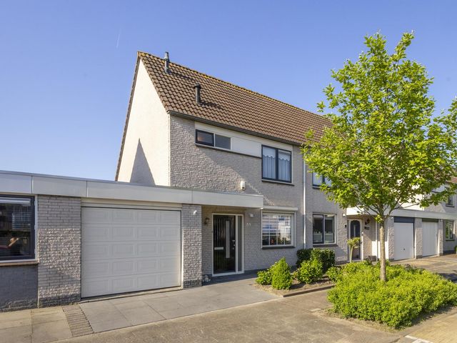 Hoepel 35, Sliedrecht