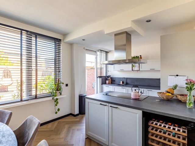 Zuiderzeestraat 8, Oost-Souburg