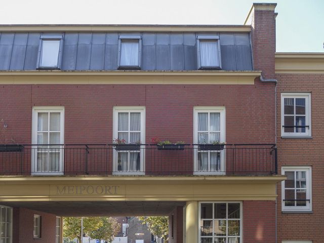 Kluisstraat 42, Helmond