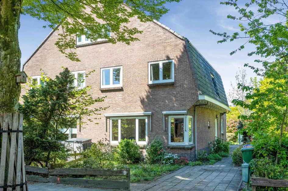 Middellaan 9