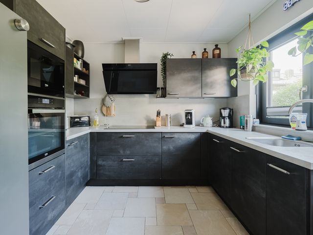 Akeleistraat 11, Spijkenisse