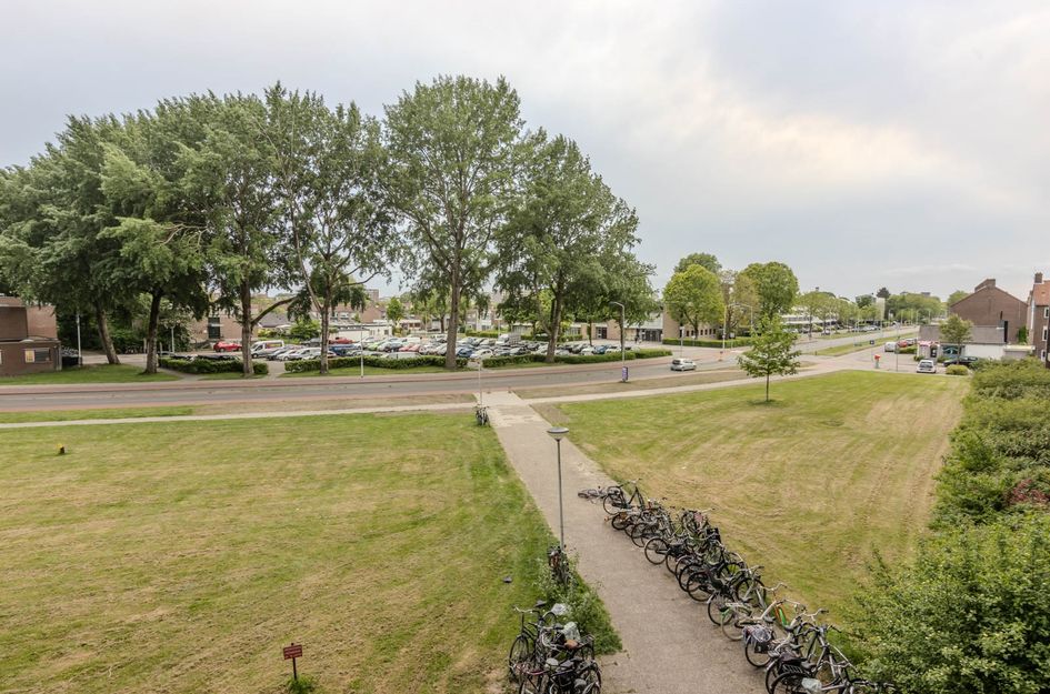 Vrijheer van Eslaan 105