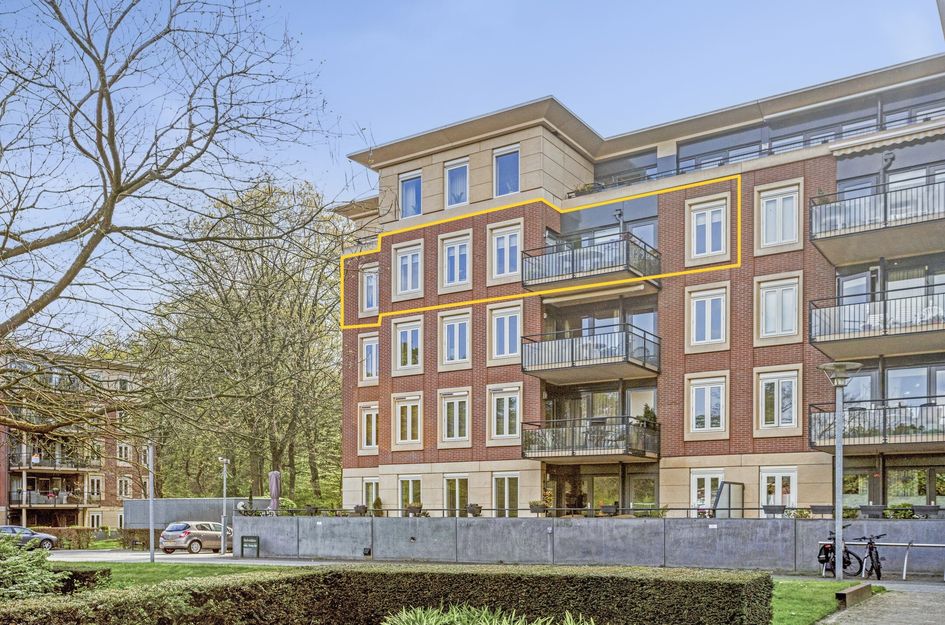 Rhenendael 104