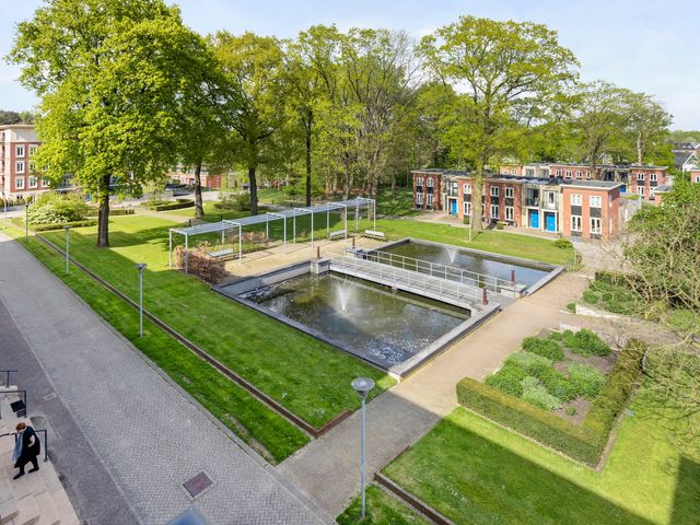 Rhenendael 104, Rhenen