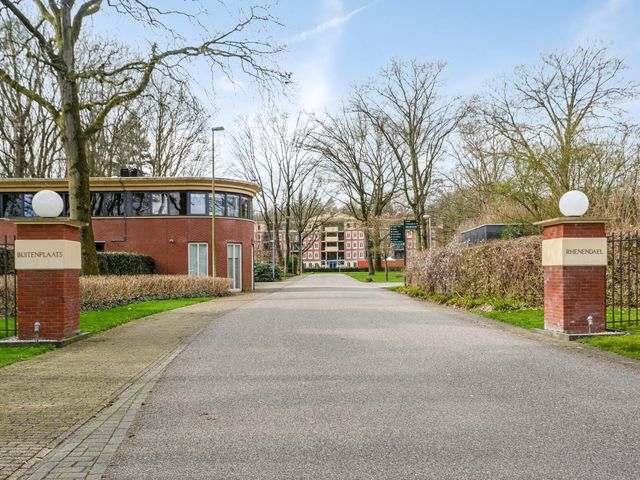 Rhenendael 104, Rhenen
