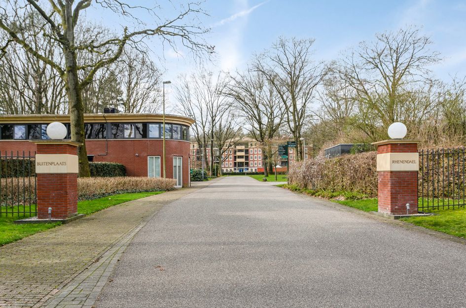 Rhenendael 104