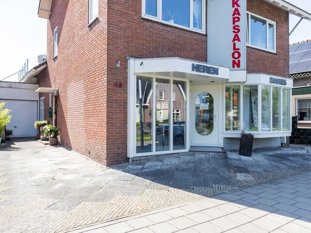 Westeinde 49, Roelofarendsveen
