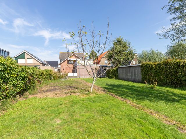 Westeinde 49, Roelofarendsveen