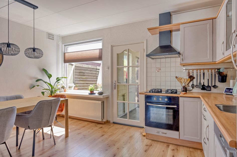 Esstraat 4
