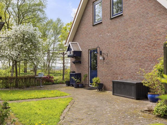 Kanaalweg 32, Schoonebeek