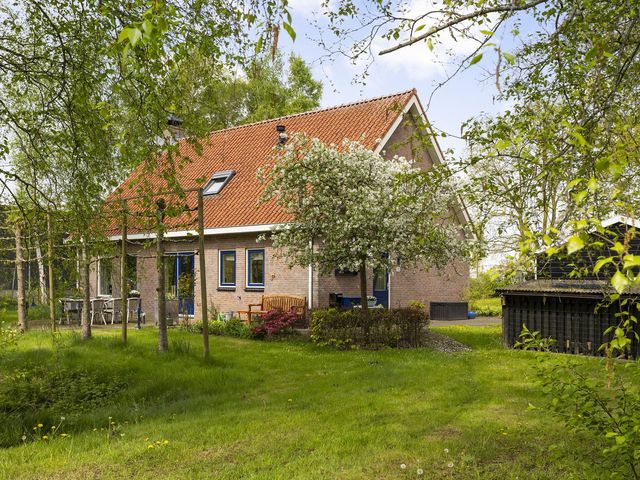 Kanaalweg 32, Schoonebeek