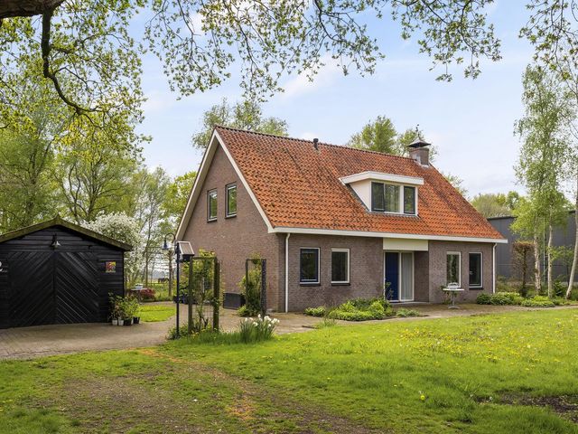 Kanaalweg 32, Schoonebeek