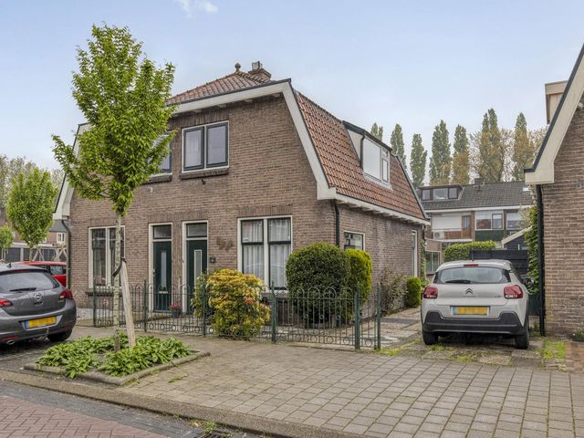 Steenbakkersstraat 24, Krimpen Aan Den IJssel