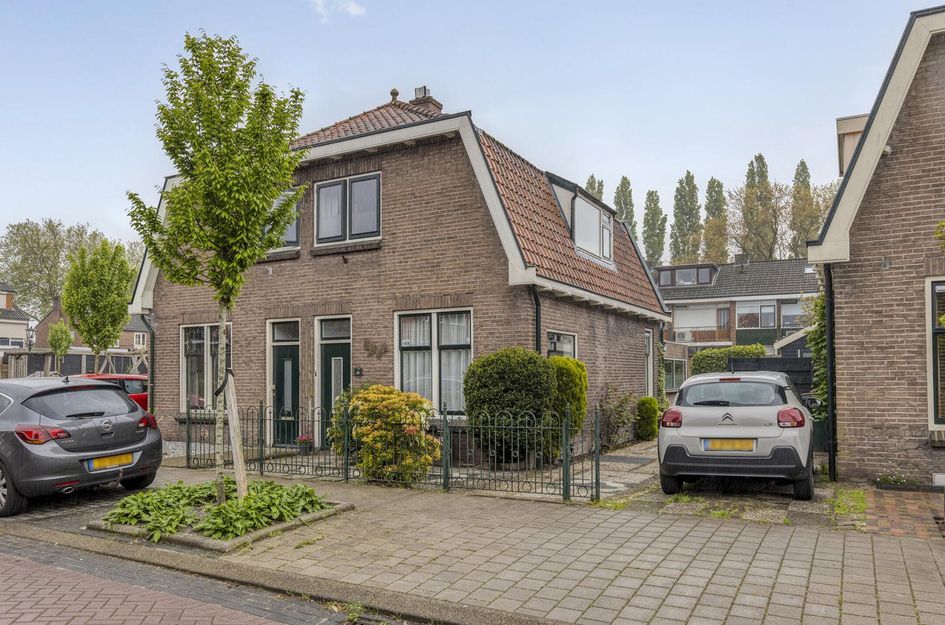 Steenbakkersstraat 24