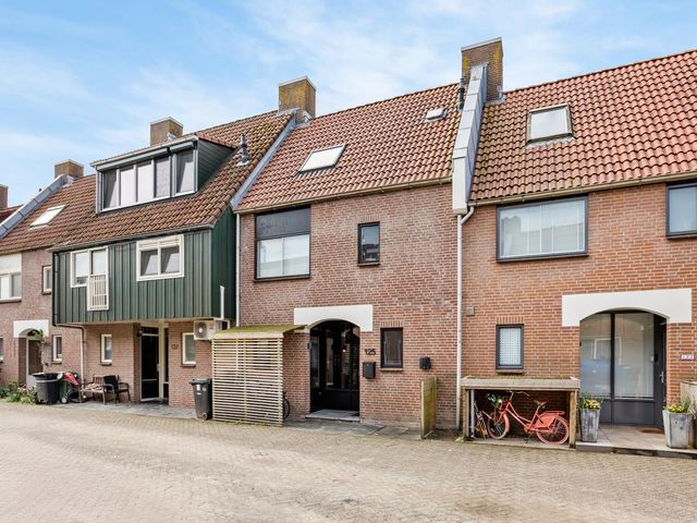 Hoekerkade 125, Zoetermeer