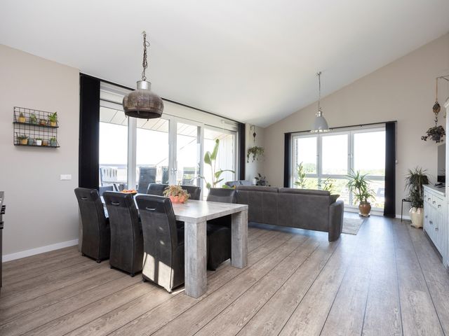 Klapwijkse Zoom 199, Berkel en Rodenrijs