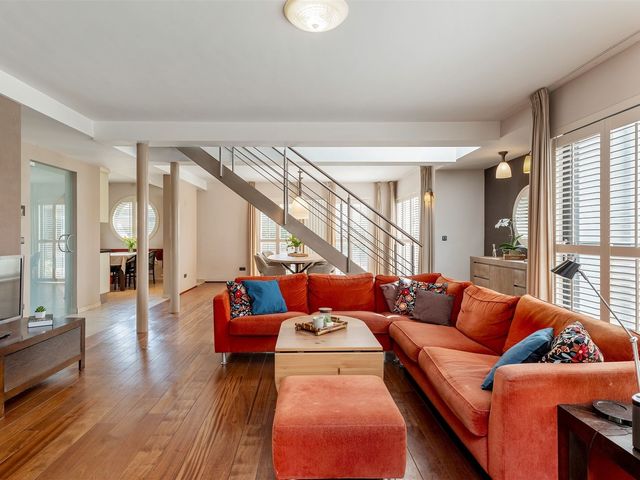Dornerstationsstraat 20  , Maaseik