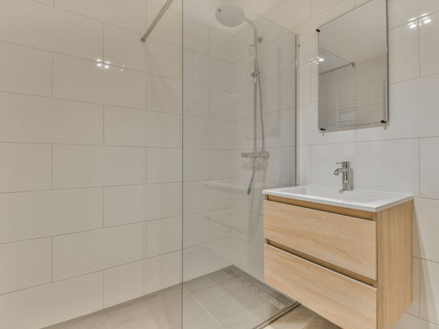 Polderplein 76, Hoofddorp