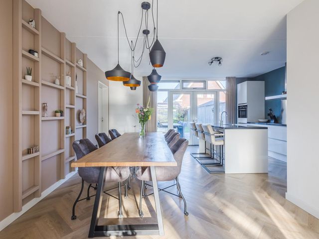 Kraanvogel 8, Terneuzen