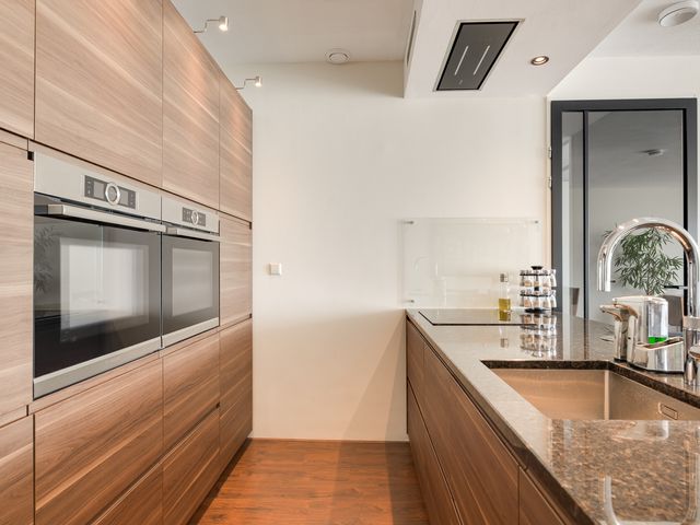 Klaroenstraat 273, Rijswijk