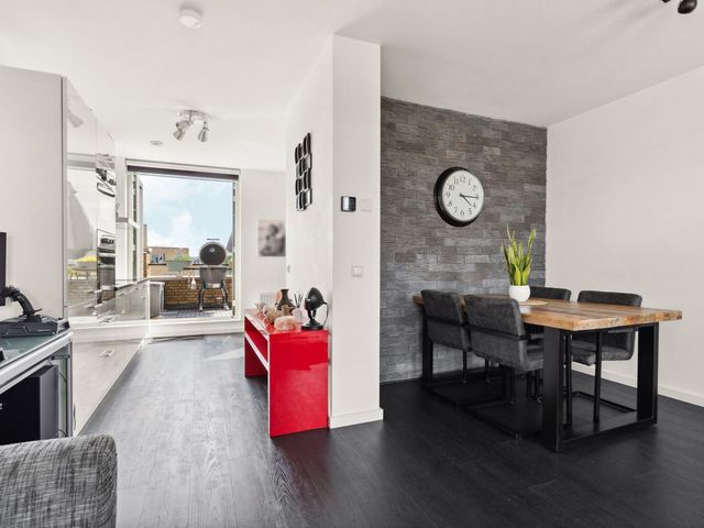 Osirispad 43, Almere