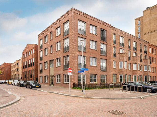 Albaniestraat 95, Almere