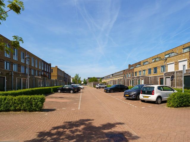 Anubisstraat 70, Almere