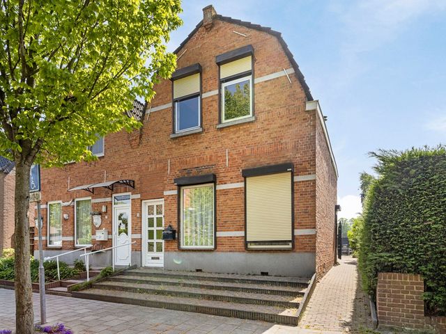 Hemelstraat 9, Sint Jansteen