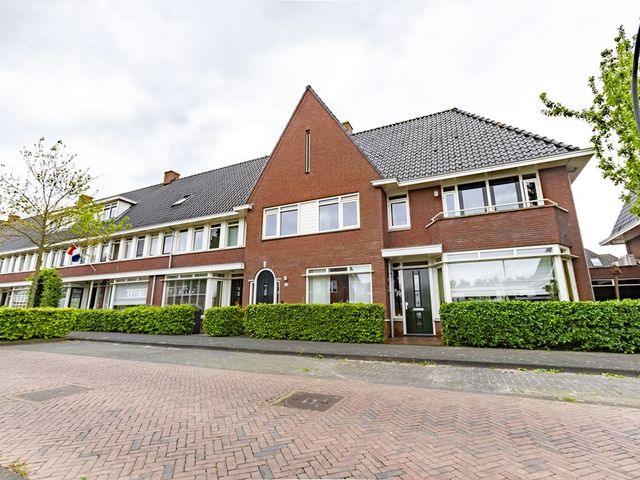 Valkenswaardstraat 106, Tilburg
