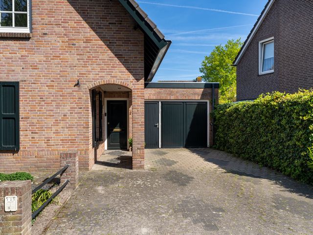 Krommevaert 2, Kaatsheuvel