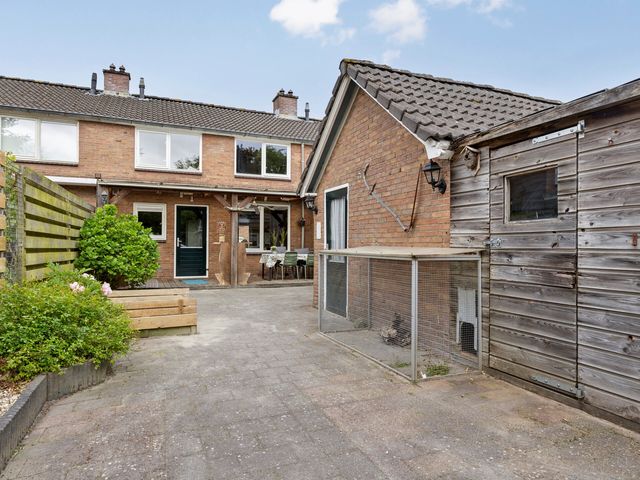 Essendreef 6, Giethoorn