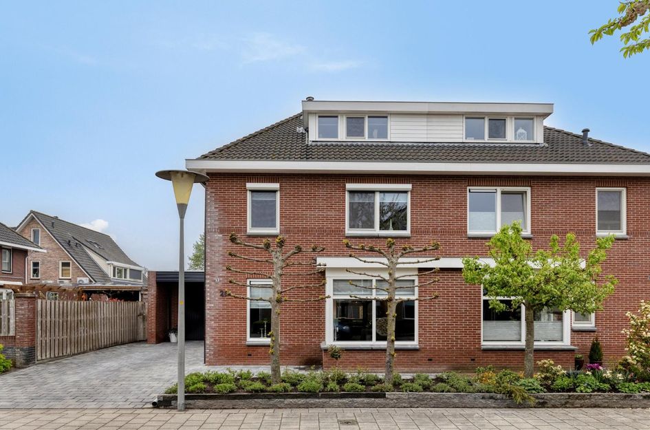 Refterstraat 26