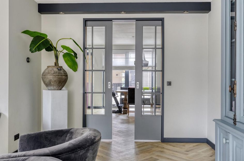 Refterstraat 26