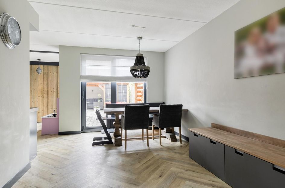 Refterstraat 26